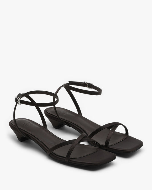 LOUR Satin Strap Sandals_Brown