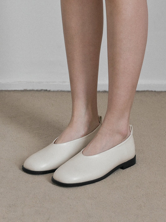 CAMI Round Flats_Ivory