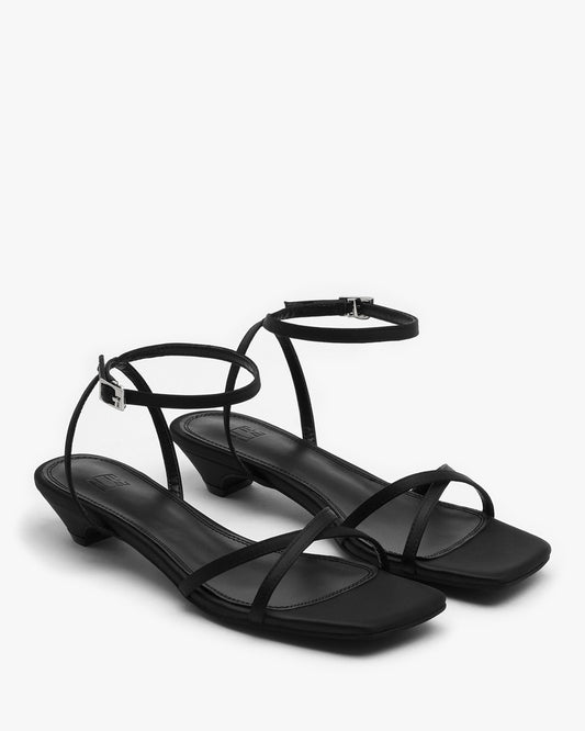 LOUR Satin Strap Sandals_Black